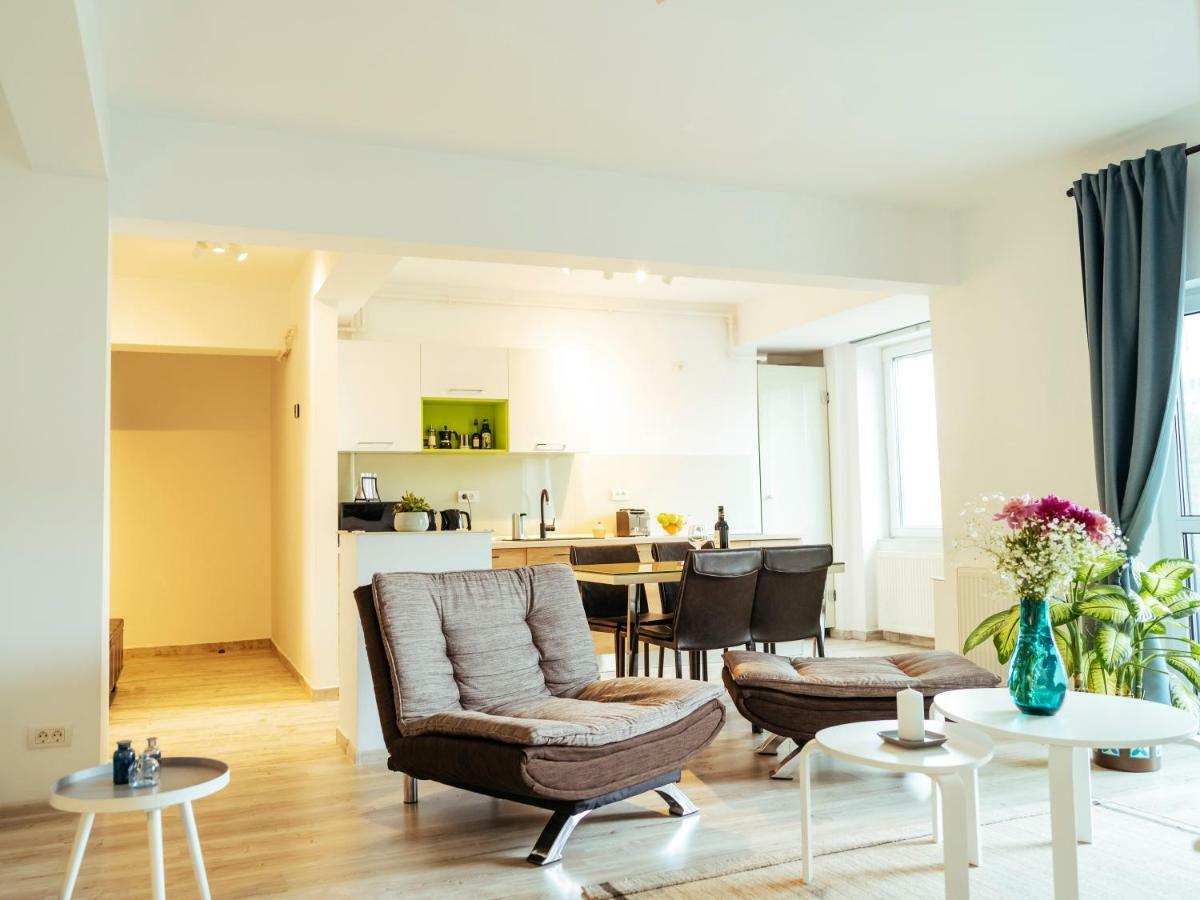 Bright And Spacious Central Apartment- Piata Amzei Bucarest Extérieur photo