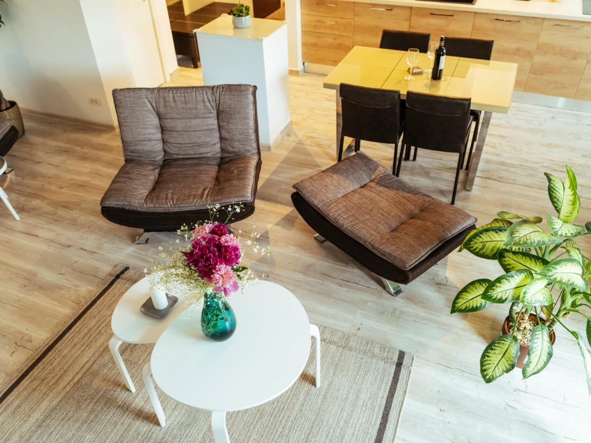 Bright And Spacious Central Apartment- Piata Amzei Bucarest Extérieur photo