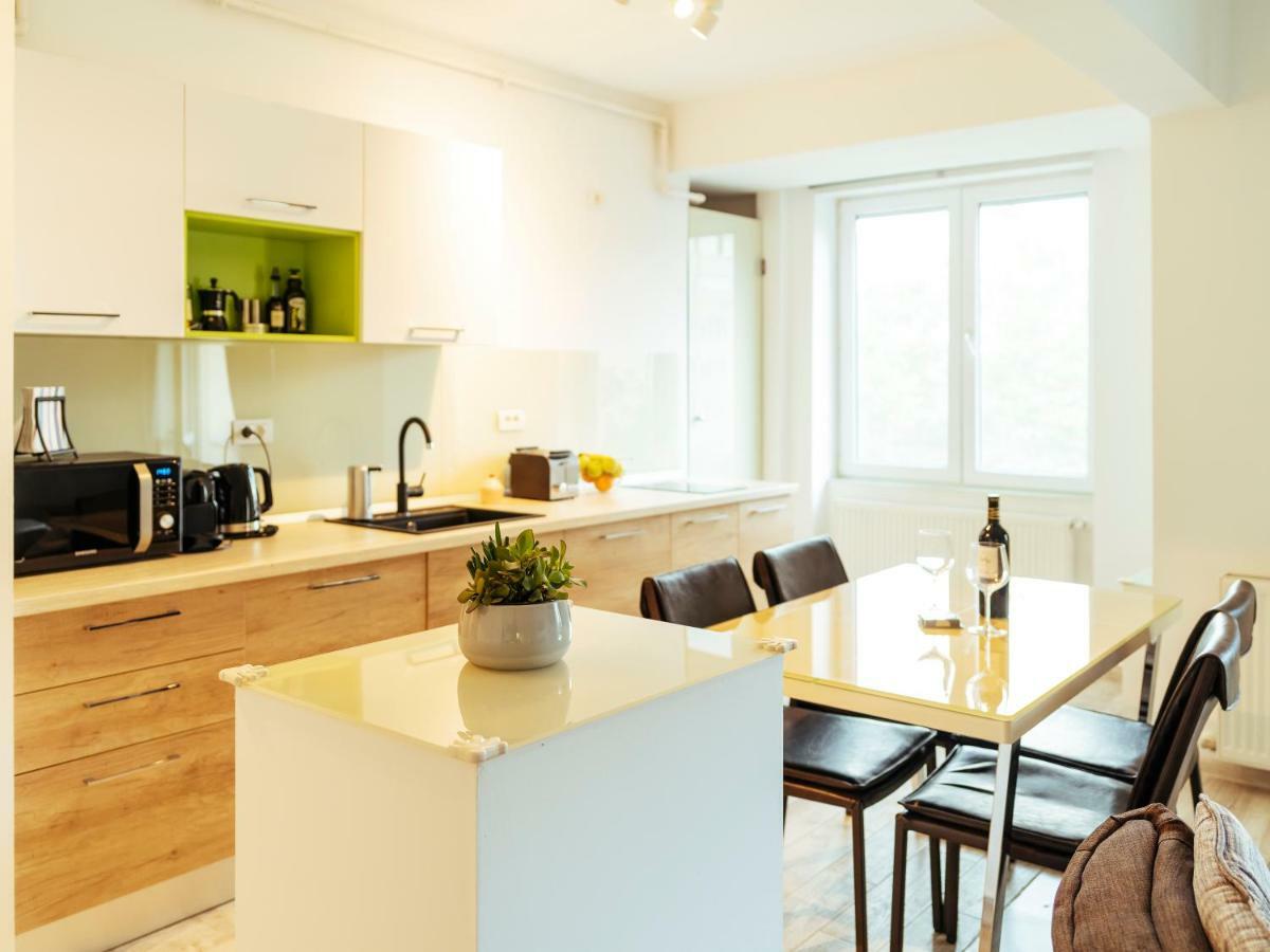 Bright And Spacious Central Apartment- Piata Amzei Bucarest Extérieur photo