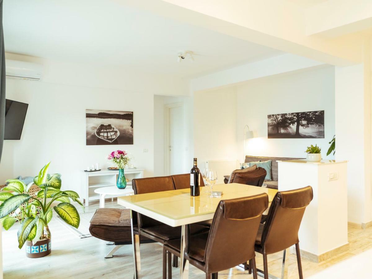 Bright And Spacious Central Apartment- Piata Amzei Bucarest Extérieur photo